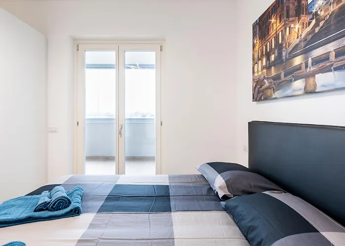 Brand New With Private Parking Space Appartamento